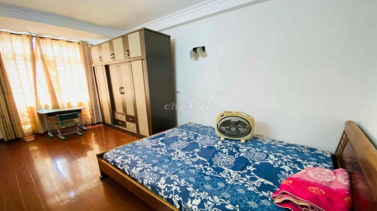 Cho thuê làm VP, kinh doanh online, ở nhóm 9n, hoặc hộ GĐ nhà Vũ Tông Phan 4T, 36m2, 5N, 15 Tr